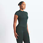 Playera corta con almohadillas para mujer NikeSKIMS Matte