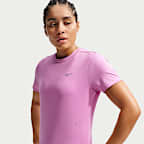 Playera de correr de manga corta Dri-FIT para mujer Nike Swift