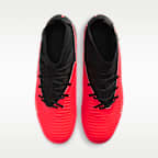Tacos de fútbol para terrenos múltiples Nike Phantom 6 High Club