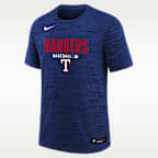 Playera Nike Dri-FIT de la MLB para niños talla grande Texas Rangers Authentic Collection Velocity