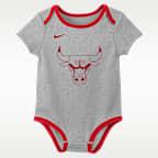 Nike "Chicago Bulls" Baby NBA Bodysuit (2-Pack)