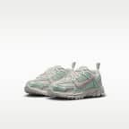 Nike Vomero 5 Little Kids' Shoes (Classic laces)