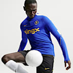 Playera de entrenamiento de fútbol de tejido Knit Nike Dri-FIT para hombre Chelsea FC Strike