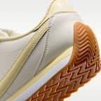 Tenis para mujer Nike Pacific Leather LE