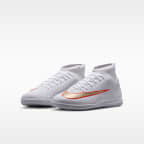 Scarpa da calcio a taglio alto per campi indoor/in cemento Nike Jr. Mercurial Superfly 11 Club – Ragazzo/a