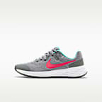 Nike Revolution 6 Older Kids' Road Running Shoes