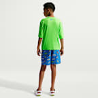 Playera de manga corta Dri-FIT UV para niño talla grande Nike Swim Hydroguard