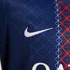 Paris Saint-Germain 2025/26 Stadium Home Younger Kids' Nike Football Replica 3-Piece Kit