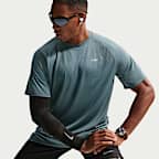 Nike Stride Men's Dri-FIT ADV Short-Sleeve Running Top