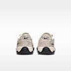 Nike Total 90 SE Women's Shoes