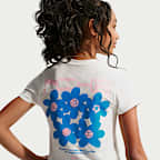 Nike Sportswear aansluitend cropped T-shirt voor meisjes