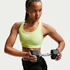 Bra deportivo con almohadillas para mujer Nike Swoosh Medium Support