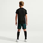 Shorts de fútbol de tejido Knit Dri-FIT para niños talla grande Nike Academy