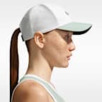 Gorra Swoosh estructurada Nike Dri-FIT Club
