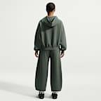 Pants de tiro alto de pierna ancha para mujer Nike 24.7 ImpossiblySoft