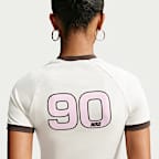 Nike Sportswear Women's Fitted T-Shirt