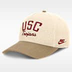Gorra universitaria Nike ajustable y con estructura A-Frame para hombre USC Legacy Rise