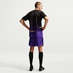 Calções de futebol Replica Kobe Dri-FIT do equipamento alternativo Stadium FC Barcelona 2026/27 para homem