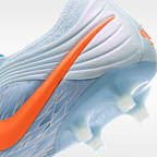 Tacos de futbol para pasto artificial de corte low Nike United Tiempo Maestro Elite