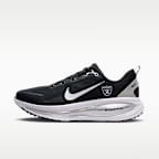 Tenis de correr en pavimento de la NFL para hombre Nike Vomero 18 (Las Vegas Raiders)