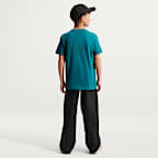 Nike Sportswear T-Shirt für ältere Kinder