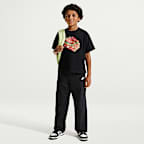 Playera para niños talla grande Nike Sportswear