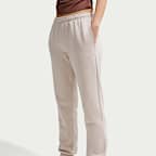 Nike Studio Fleece Medium Weight Pantalón de talle medio con bajos elásticos - Mujer