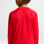 Conjunto de playera de manga larga y short para niño talla pequeña Nike Swim