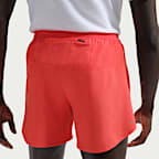 Nike Stride Dri-FIT Laufshorts mit integriertem Slip (ca. 12,5 cm) (Herren)