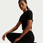 Nike Sportswear Women's Mid-Rise Oversized Woven Cargo Trousers