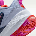 Nike Team Hustle D 12 Younger Kids' Shoes