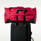 กระเป๋า Duffel เทรนนิ่ง Nike Brasilia (ขนาดกลาง, 60 ล.)