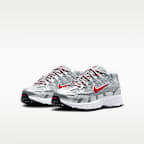 รองเท้าเด็กโต Nike P-6000