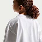 Nike Sportswear Older Kids' Oversized T-Shirt