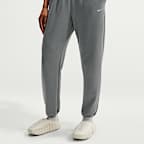 Pants Dri-FIT de tiro medio para mujer Nike Studio Fleece Sport