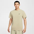 Nike Dri-FIT UV Hyverse Men's Short-Sleeve Fitness Top