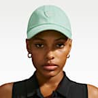 Gorra sin estructura Nike Club Golf Shield