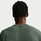 Playera de manga corta Dri-FIT para hombre Nike 24.7 ImpossiblySoft Light