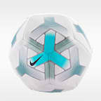 Nike Pitch Football