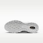 Nike Air Pegasus 2005 SE Men's Shoes