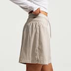 Nike Sportswear Women's Loose High-Waisted Lightweight Ripstop Shorts