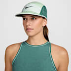 หมวกแก๊ปแบบไร้โครง Swoosh Nike Fly Dri-FIT