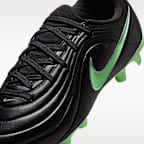 Tacos de fútbol de corte low para terrenos múltiples Nike Jr. Tiempo Maestro Academy