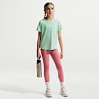 Kortærmet Nike One Fitted Dri-FIT-trøje til større børn (piger)