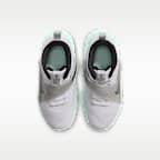 Nike Team Hustle D 12 Little Kids' Shoes