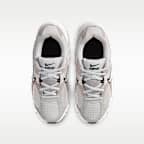 Tenis para niños grandes Nike V5 Runner Suede