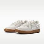 รองเท้าผู้หญิง Nike Field General