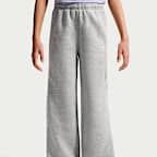 Pants con dobladillo abierto para niña Nike Sportswear Studio Fleece