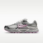 Nike V5 RNR Women's Shoes with Reflective Design Accents