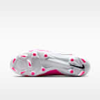 Nike Phantom 6 Low Academy EasyOn fotballsko til flere underlag